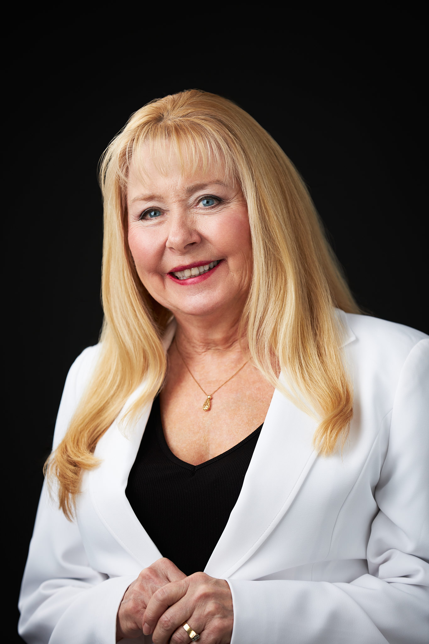 Nancy Olson <br>Personal Real Estate Corporation